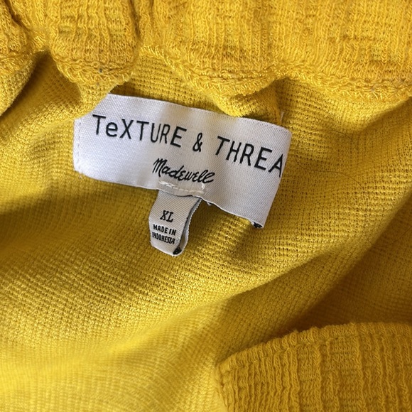 Texture & Thread Size XL Mustard Crop Top Off The Shoulder Blouse With Buttons - Picture 6 of 6